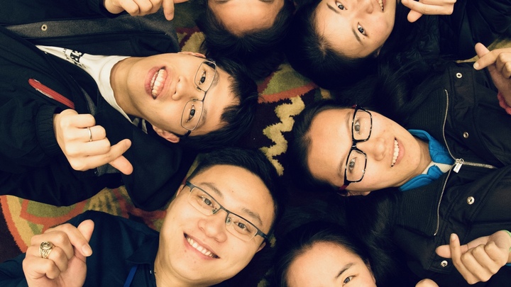 你好，我希望获得留学生联合服务... logo