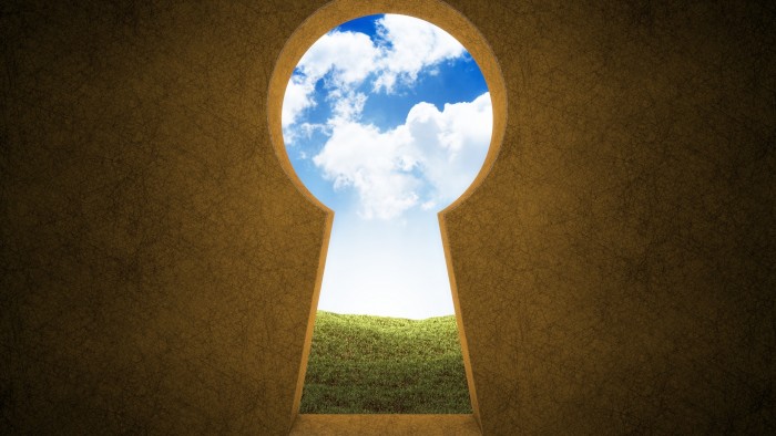 Key hole image