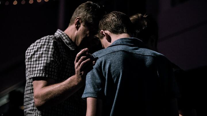 Prayerlink and E-Prayer Sign Up logo