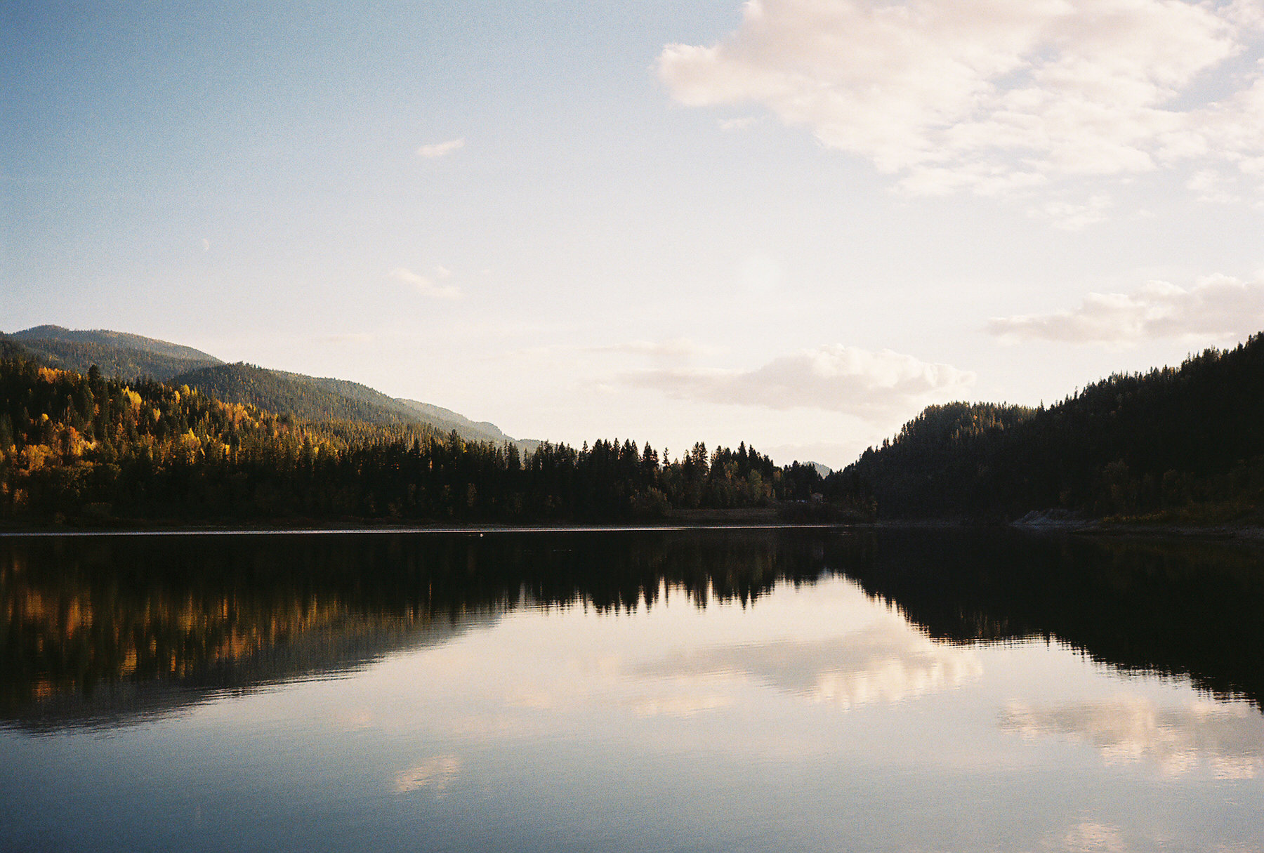 Pend oreille river by roese