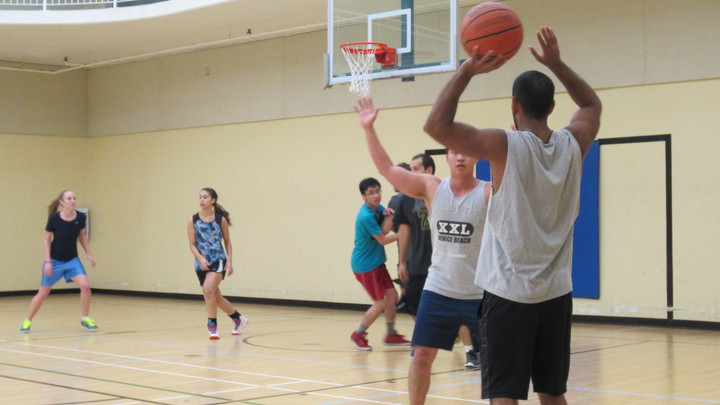 Intramural Basketball logo image