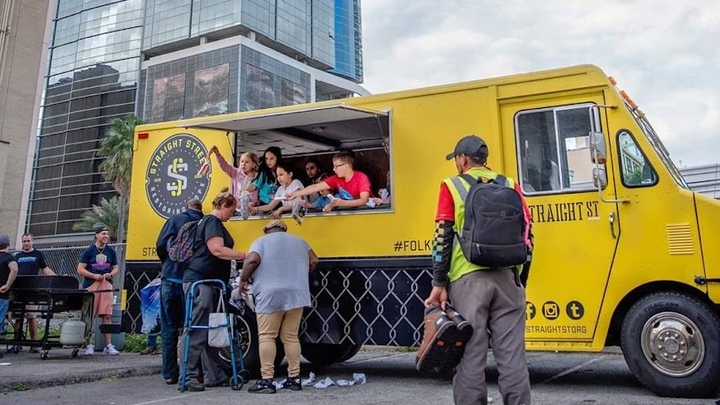 Straight Street Food Share logo