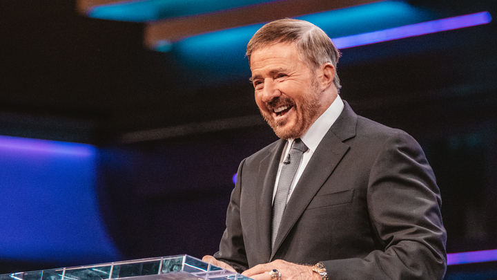 Pastor Mac Hammond logo