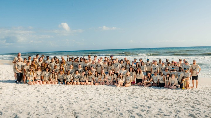 College Ministry Prayer Partner logo