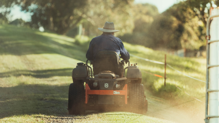 Groundskeeping Help logo