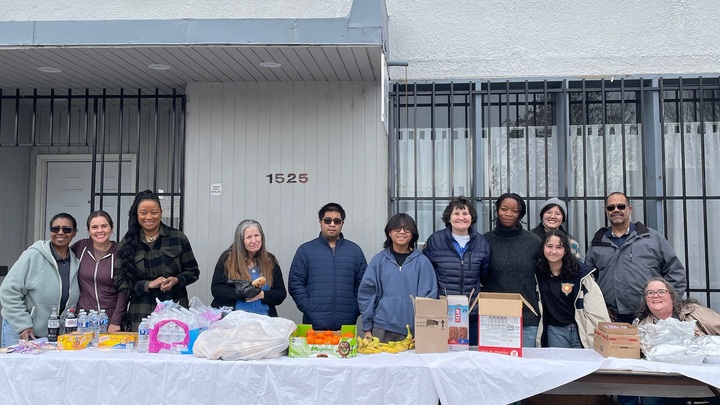 Feeding the Homeless and Low Income logo