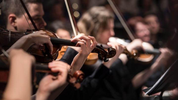 Met Choir & Orchestra - Fall 2019 Registration logo image