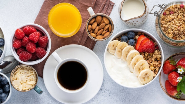 Serve Breakfast | The Lodge by SDYS logo