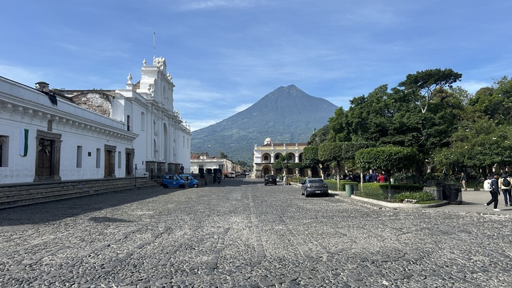 FLC Mission Guatemala logo