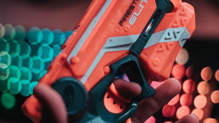 Nerf Wars logo image