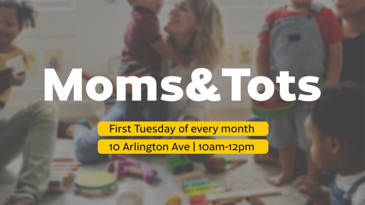 Moms and Tots logo