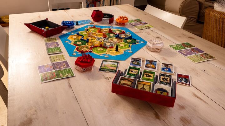 Family Games Night logo