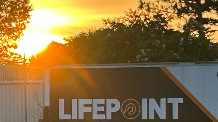 December | Carolina Beach | Decorate Float & Box Truck for Parade | 3-7pm | Second Saturday SERVE logo