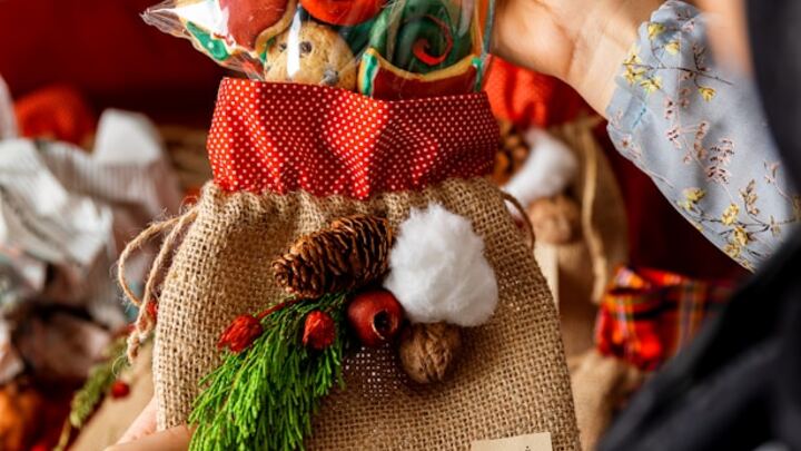 Women's Brunch & Christmas Craft Market logo