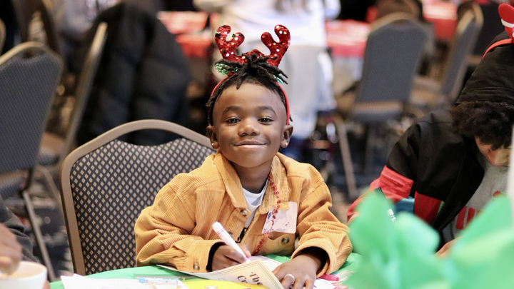 Hope 4 Christmas: Sponsor a Kidz2Leaders Child (Central) logo