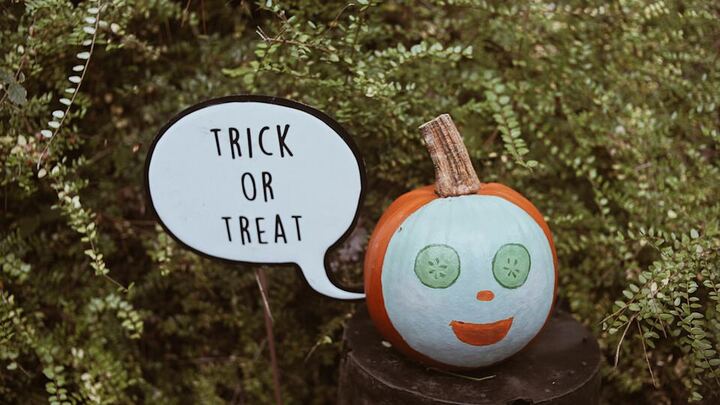 Thrive Trick or Treat Party logo