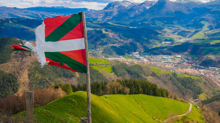 Pray for Basque Country logo