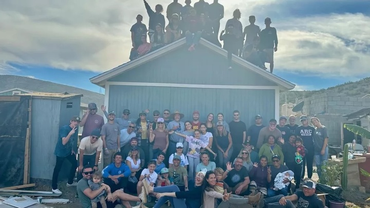 Serving in Mexico Weekend logo