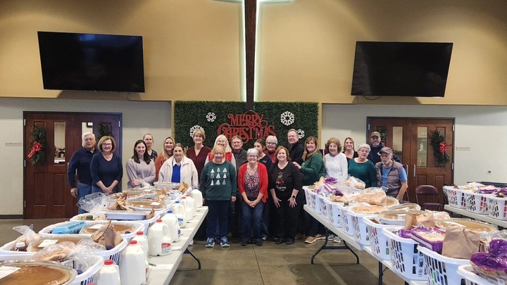 Christmas Food Box Packing logo