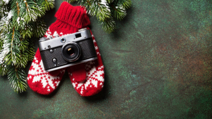 Christmas Photos logo