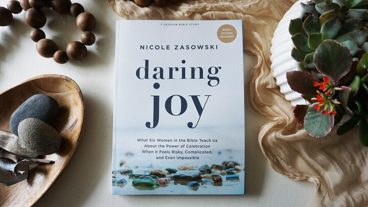 WoMin Bible Study logo