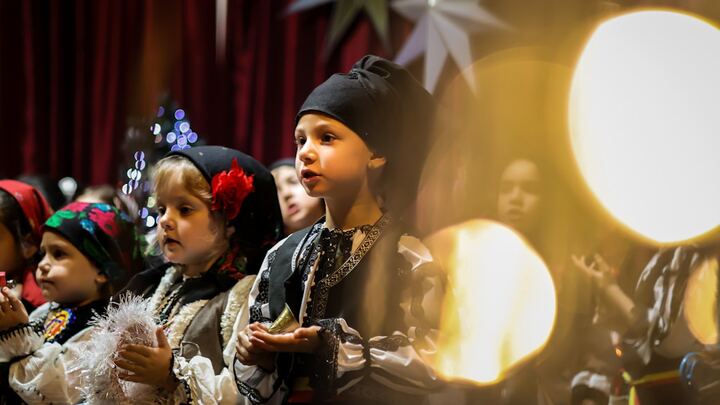 Kids Christmas Choir logo