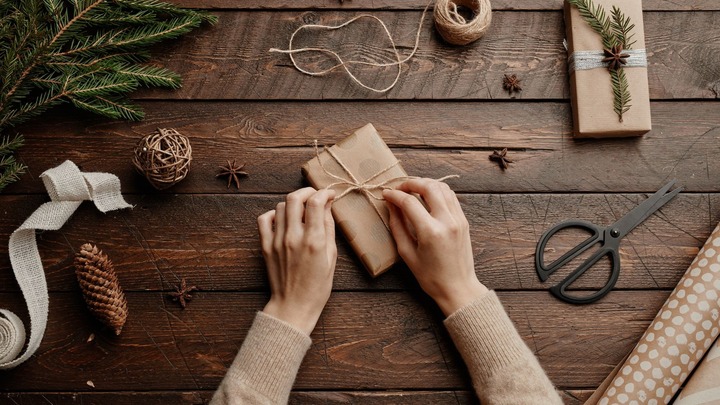 Wrap Christmas Gifts for Children at Chosen 300 logo