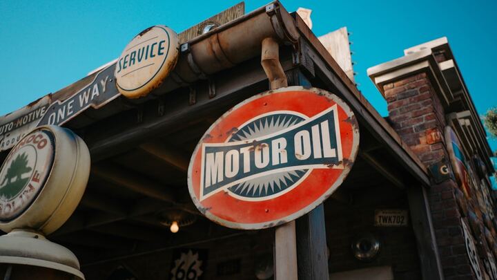 Oil Change Ministry logo