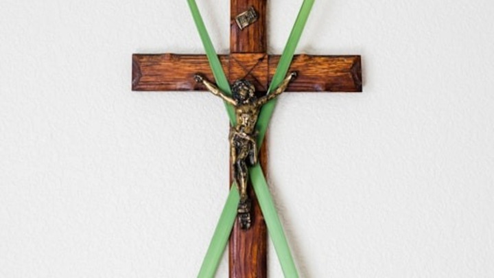 Lent Study coming soon - The Unvarnished Jesus by Brian Zahnd logo