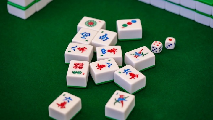 Mahjong Small Group  logo