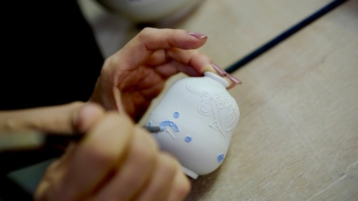 Women's Ceramics Painting Workshop logo