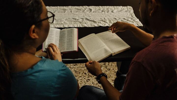 Spiritual Conversations with Children - Short-term Reading Group logo