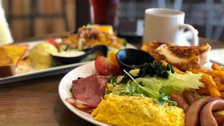 WSF Men - The Big Breakfast logo