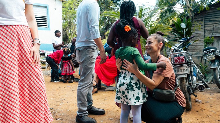 Dominican Republic Mission Trip Application logo