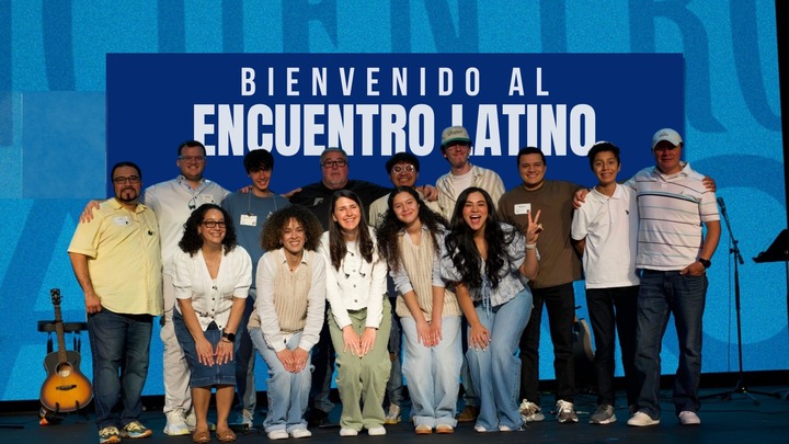 Encuentro Latino ll Latino Encounter logo