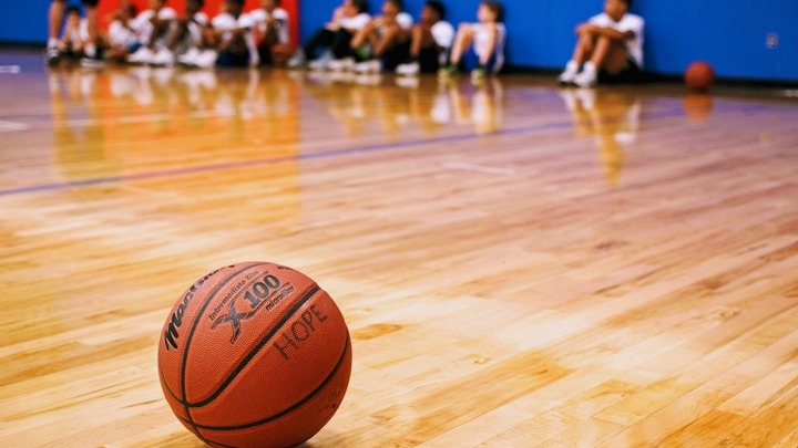 Crossover Basketball Camp logo