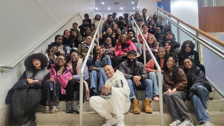 Sign up to Become a LS Youth Volunteer logo