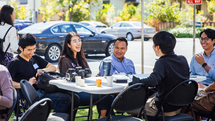 Community Groups logo