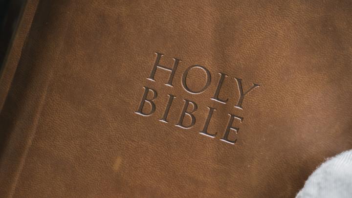 Sabbath School w/Sam 10:00am logo